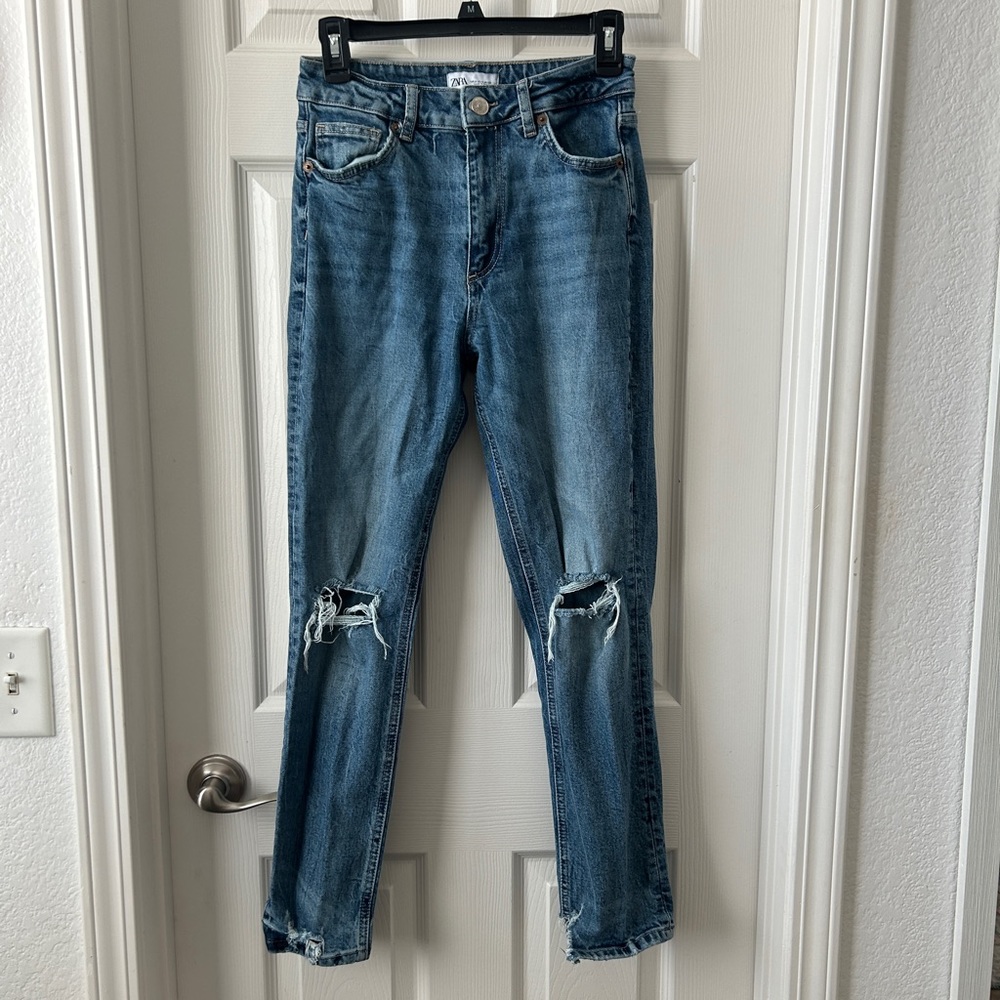 Zara Jeans! Size 6 🤍